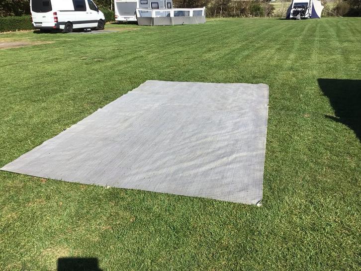 Isabella Voortent Vloerkleed - 2,50 x 4,00 m, Caravans en Kamperen, Kampeeraccessoires, Gebruikt, Ophalen of Verzenden