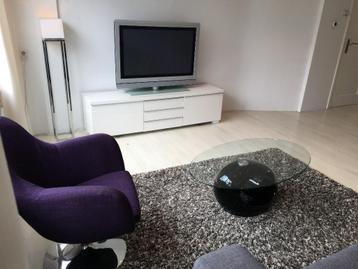 Tv-meubel hoogglans wit BYAS BESTA IKEA