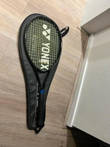Tennis Racket Wilson beschikbaar voor biedingen