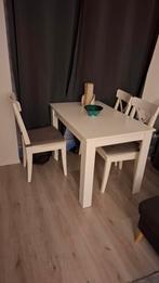 Eettafel met 3 stoelen - Gratis af te halen!, Huis en Inrichting, Complete eetkamers, Ophalen of Verzenden, Gebruikt, Modern, Minder dan 4 stoelen