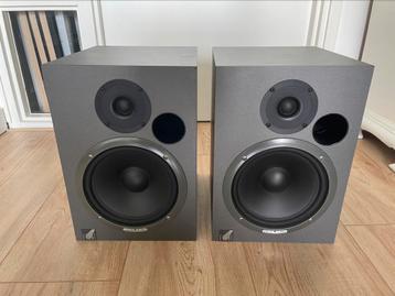 Event 20/20 studio monitoren beschikbaar voor biedingen