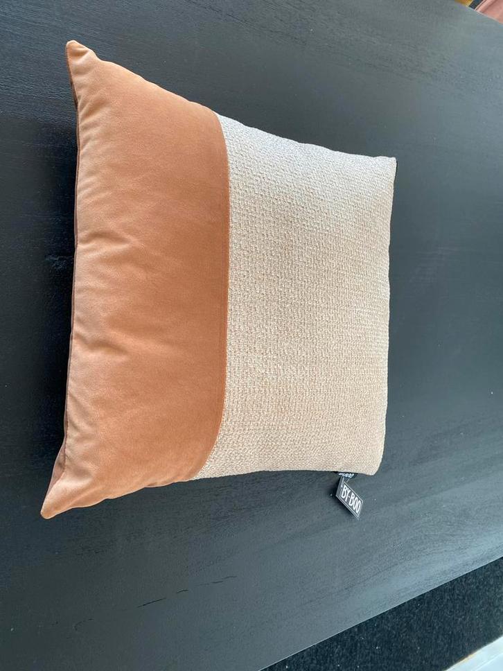 Beige/Cognac Kussens 45x45 - Set van 2, Huis en Inrichting, Woonaccessoires | Kussens, Zo goed als nieuw, Beige, Vierkant, Ophalen