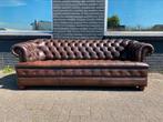 Chesterfield bank bruin geknoopte zitting GRATIS BEZORGD, Gebruikt, 125 cm of meer, Leer, Ophalen of Verzenden