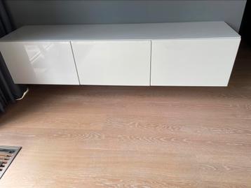 TV meubel wit met 3 kastdeurtjes