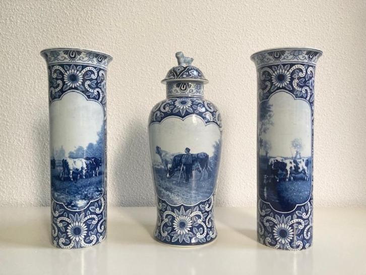 Petrus Regout kaststel vazen Delfts blauw, Antiek en Kunst, Antiek | Vazen, Ophalen of Verzenden