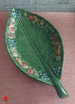 What's Vincent Cadeaux groene schaal bladvormig met fruit, Antiek en Kunst, Antiek | Keramiek en Aardewerk, Ophalen of Verzenden