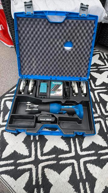 Uponor S-Press MINI2 accu-persmachine in koffer beschikbaar voor biedingen