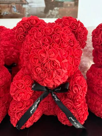 Grote Rozenbeer – Uniek en Stijlvol Cadeau beschikbaar voor biedingen