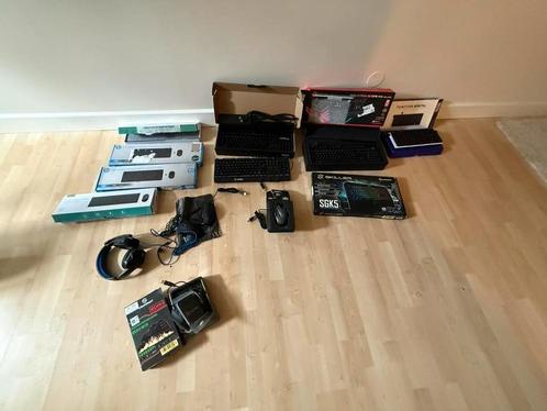 Partij toetsenborden, Computers en Software, Toetsenborden, Zo goed als nieuw, Gaming toetsenbord, Ophalen of Verzenden