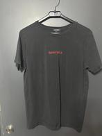Quotrell T-shirt - Gedragen, Maat S, Kleding | Heren, T-shirts, Ophalen of Verzenden, Gedragen, Maat 46 (S) of kleiner