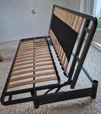 Metalen Bedframe met Lattenbodem 140x200, Huis en Inrichting, Slaapkamer | Bedden, Ophalen, Eenpersoons, 140 cm, Zo goed als nieuw