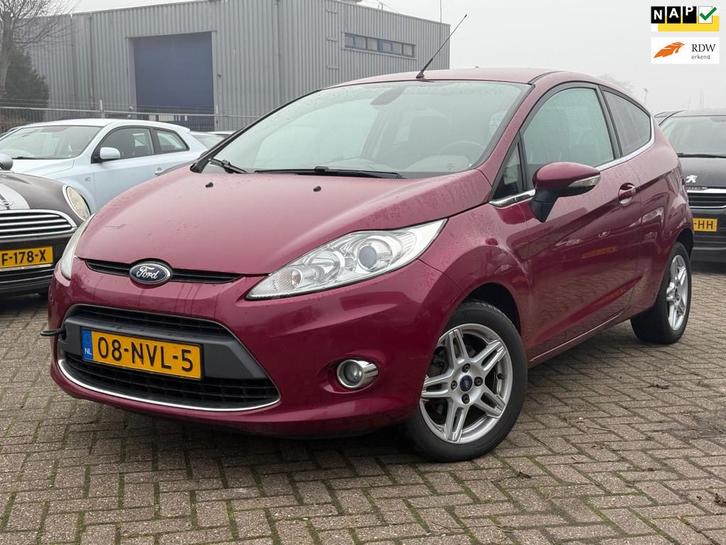 Ford Fiesta 1.6 TDCi Titanium | Versbak defect, Auto's, Ford, Bedrijf, Te koop, Fiësta, ABS, Airbags, Airconditioning, Bluetooth