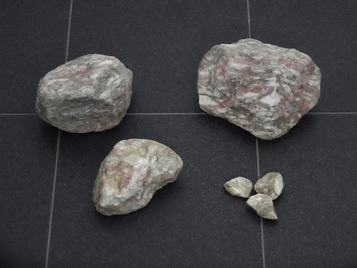 Rosario sierstenen sierkeien natuursteen marmer, Tuin en Terras, Grind, Keien en Split, Nieuw, Overige typen, Overige materialen