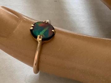 Vintage gouden ring Australische Opaal edelsteen , 14 k 585 beschikbaar voor biedingen