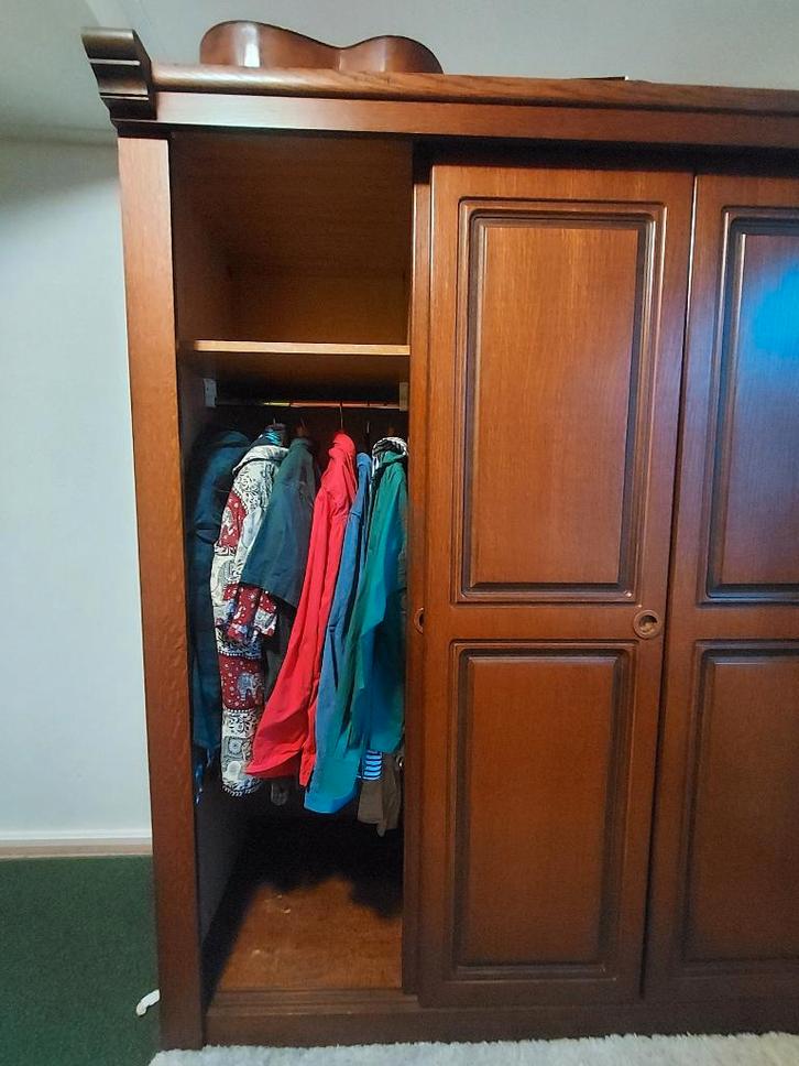 Vintage kledingkast met schuifdeuren 188/154/56,5 cm, Huis en Inrichting, Kasten | Kledingkasten, Zo goed als nieuw, 150 tot 200 cm