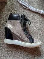 schoen/laars met sleehak  maat 38, Hoge laarzen, Overige kleuren, Nieuw, Ophalen of Verzenden