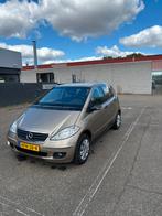 Mercedes-Benz A klasse weinig km met nieuw apk, Auto's, Mercedes-Benz, 1498 cc, 400 kg, 1125 kg, Particulier