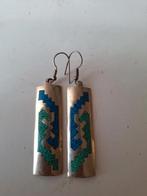 Alpaca mexico gedragen oorbellen vlek aan de gemerkte oorbel, Sieraden, Tassen en Uiterlijk, Oorbellen, Overige materialen, Ophalen of Verzenden