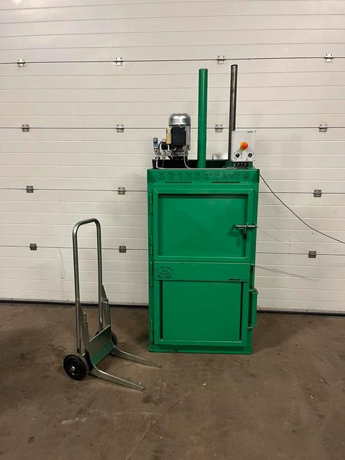 Kartonpers papierpers afvalpers balenpers recycle foliepers, Doe-het-zelf en Verbouw, Gereedschap | Handgereedschap, Ophalen of Verzenden