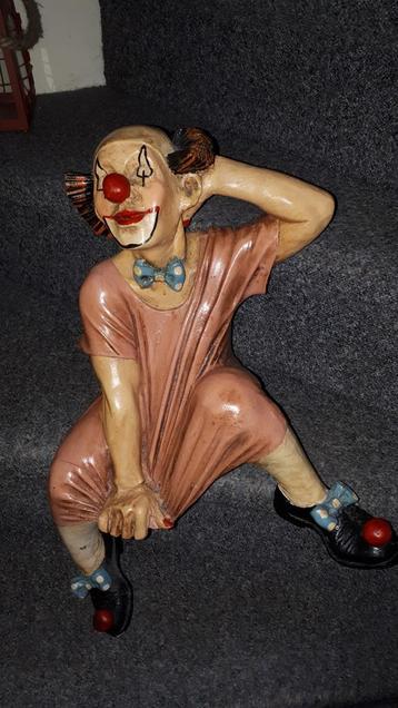 Reuze Clown  beschikbaar voor biedingen