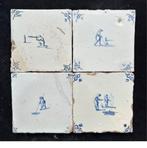 Fraai tableau van 4 antieke Delftse tegels met spelvermaak, Ophalen of Verzenden