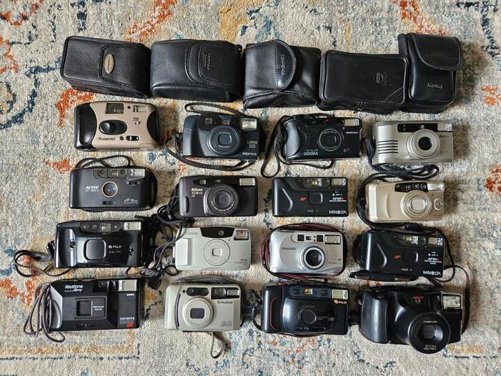 Collectie werkende compact analoge point and shoot cameras, Audio, Tv en Foto, Fotocamera's Analoog, Zo goed als nieuw, Compact