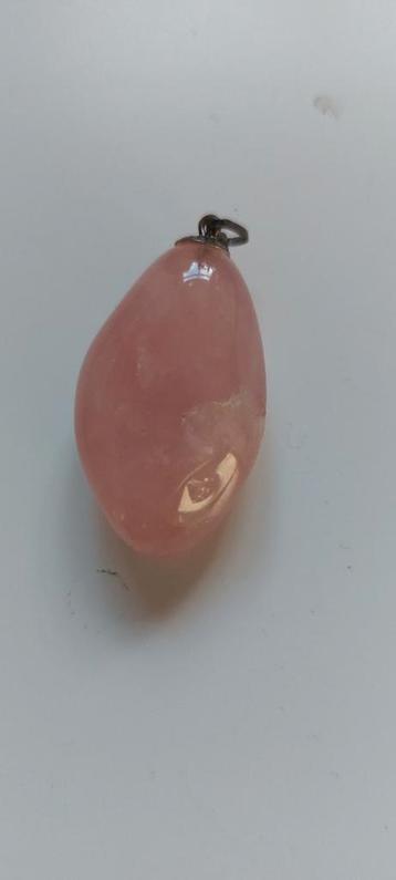 Rozenkwarts Hanger - 3 cm beschikbaar voor biedingen