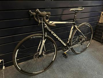 Net Cannondale Synapse 30V Disc aluminium 54cm met garantie beschikbaar voor biedingen