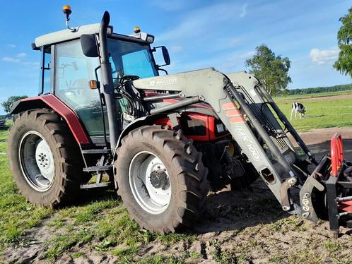 Massey ferguson 6255-4, Zakelijke goederen, Agrarisch | Tractoren, Massey Ferguson, Gebruikt, Ophalen of Verzenden