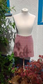 Rokje met print M, Ophalen, Gedragen, Maat 38/40 (M), Boven de knie