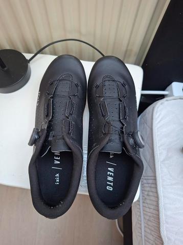Fizik Vento Omna R5 Maat 41 beschikbaar voor biedingen