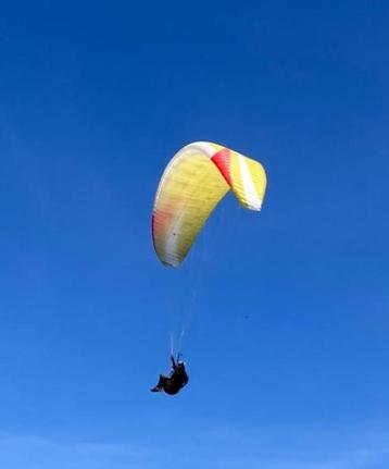 Skywalk Arak paragliding scherm beschikbaar voor biedingen