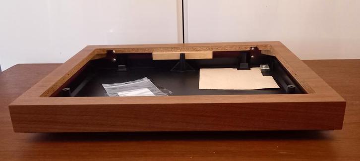 Plint met bodemplaat Philips 22GA407, Audio, Tv en Foto, Platenspelers, Zo goed als nieuw, Platenspeler-onderdeel, Philips, Ophalen of Verzenden