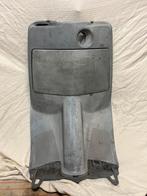 Piaggio quartz beenschild, Ophalen