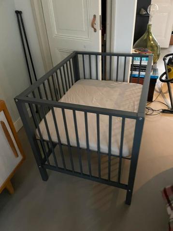 Babybox / babypark / box / park and Mattress beschikbaar voor biedingen