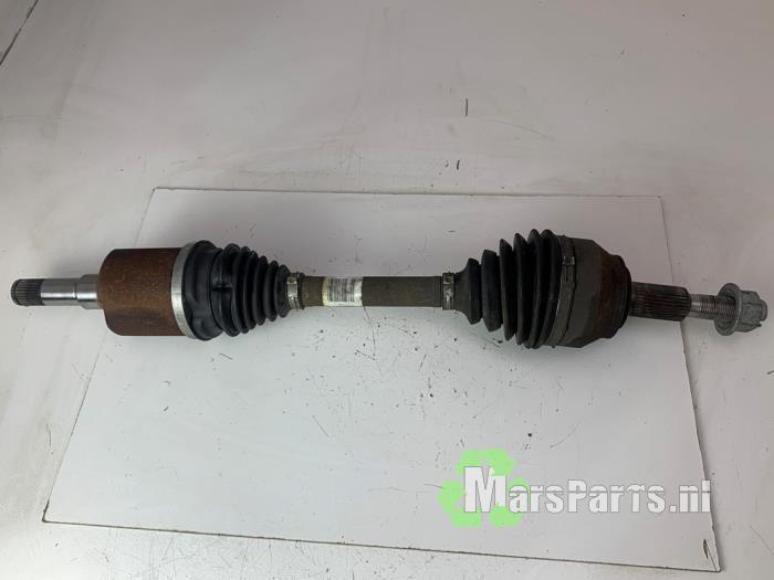 Aandrijfas links-voor van een Ford Transit Custom, Auto-onderdelen, Remmen en Aandrijving, Ford, Gebruikt, 3 maanden garantie