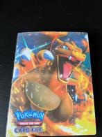 Pokemon kaarten in mapje, Ophalen of Verzenden, Zo goed als nieuw