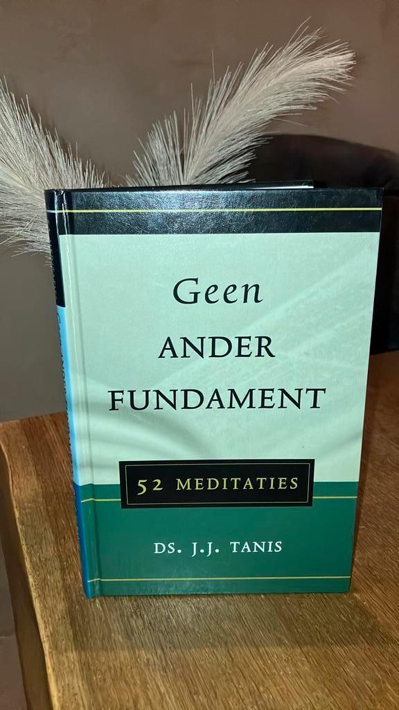 KR-1 Ds J.J. Tanis - Geen ander Fundament, Boeken, Godsdienst en Theologie, Zo goed als nieuw, Ophalen of Verzenden