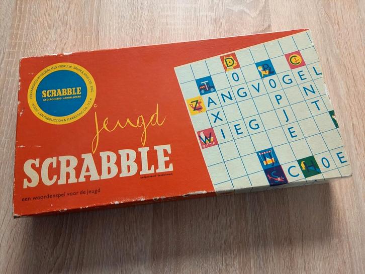 Jeugd Scrabble - Vintage Bordspel, Hobby en Vrije tijd, Gezelschapsspellen | Bordspellen, Gebruikt, Drie of vier spelers, Ophalen of Verzenden