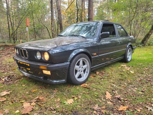 BMW E30 325i | AC Schnitzer S5 3.7L | Volledig M-Tech 1 |, Auto's, Oldtimers, Particulier, BMW, Benzine, Coupé, Handgeschakeld