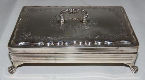 Antiek zilveren bestek doosje op pootjes, 835 zilver, Antiek en Kunst, Antiek | Goud en Zilver, Zilver, Verzenden