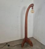 Brutalist eiken vloerlamp, Huis en Inrichting, Lampen | Vloerlampen, Ophalen, Onbekend, Nieuw, Onbekend