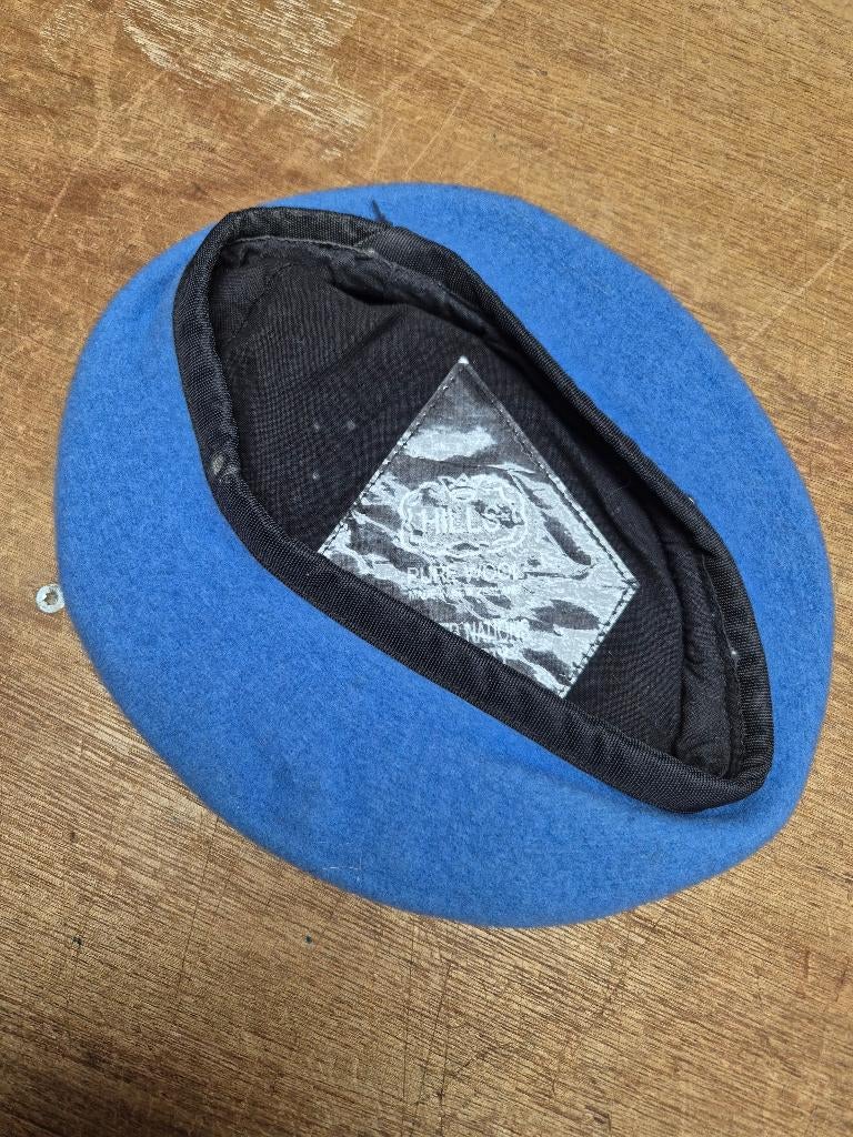 VN Baret, maat 58, Ophalen of Verzenden, Landmacht, Nederland, Helm of Baret