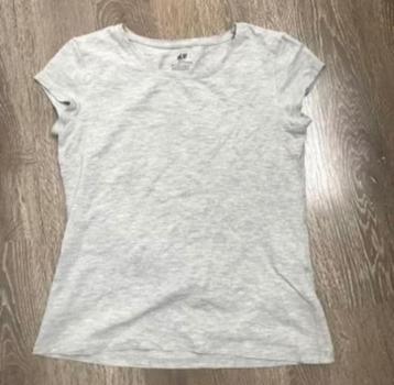 Lichtgrijs shirt in maat 146/152 H&M beschikbaar voor biedingen