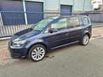 Volkswagen Touran 1.2 TSI Trendline Bluemotion 7-Pers, Voorwielaandrijving, Euro 5, Stof, Zwart