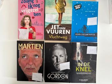 Bundel boeken 6 stuks beschikbaar voor biedingen