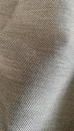 NIEUWE VERDUISTEREND GORDIJN 550  breed 270 hoog, Huis en Inrichting, Stoffering | Gordijnen en Lamellen, Ophalen of Verzenden