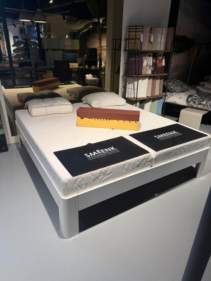 Eindejaars opruiming! Auping Auronde 180/200 + NIEUWE Matras, Huis en Inrichting, Slaapkamer | Bedden, Zo goed als nieuw, Tweepersoons