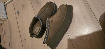 Ugg uggs tas taz tasman maat 40  beschikbaar voor biedingen
