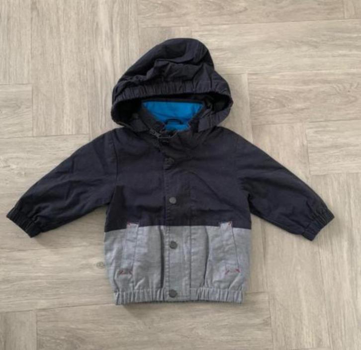Originele HUGO BOSS Tussenjasje maat 62! SUPER CADEAUTIP!, Kinderen en Baby's, Babykleding | Maat 62, Zo goed als nieuw, Jongetje